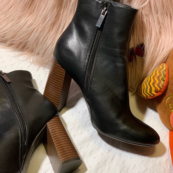 Merona Booties from Target - Picture 2 of 5